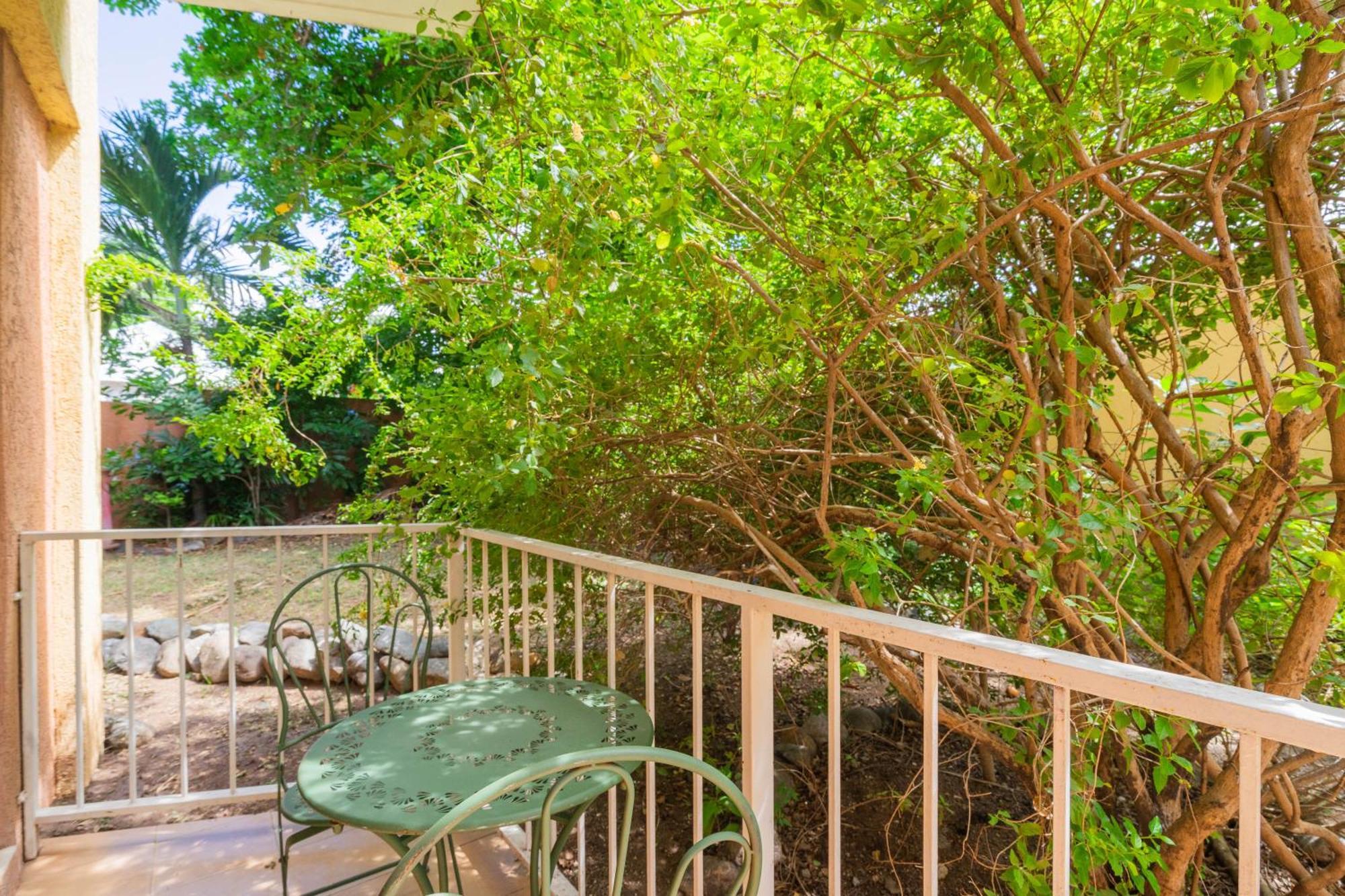 Musgrave Annex- Comfy 1 Bedroom Apartment On The Ground Floor Kingston Bagian luar foto